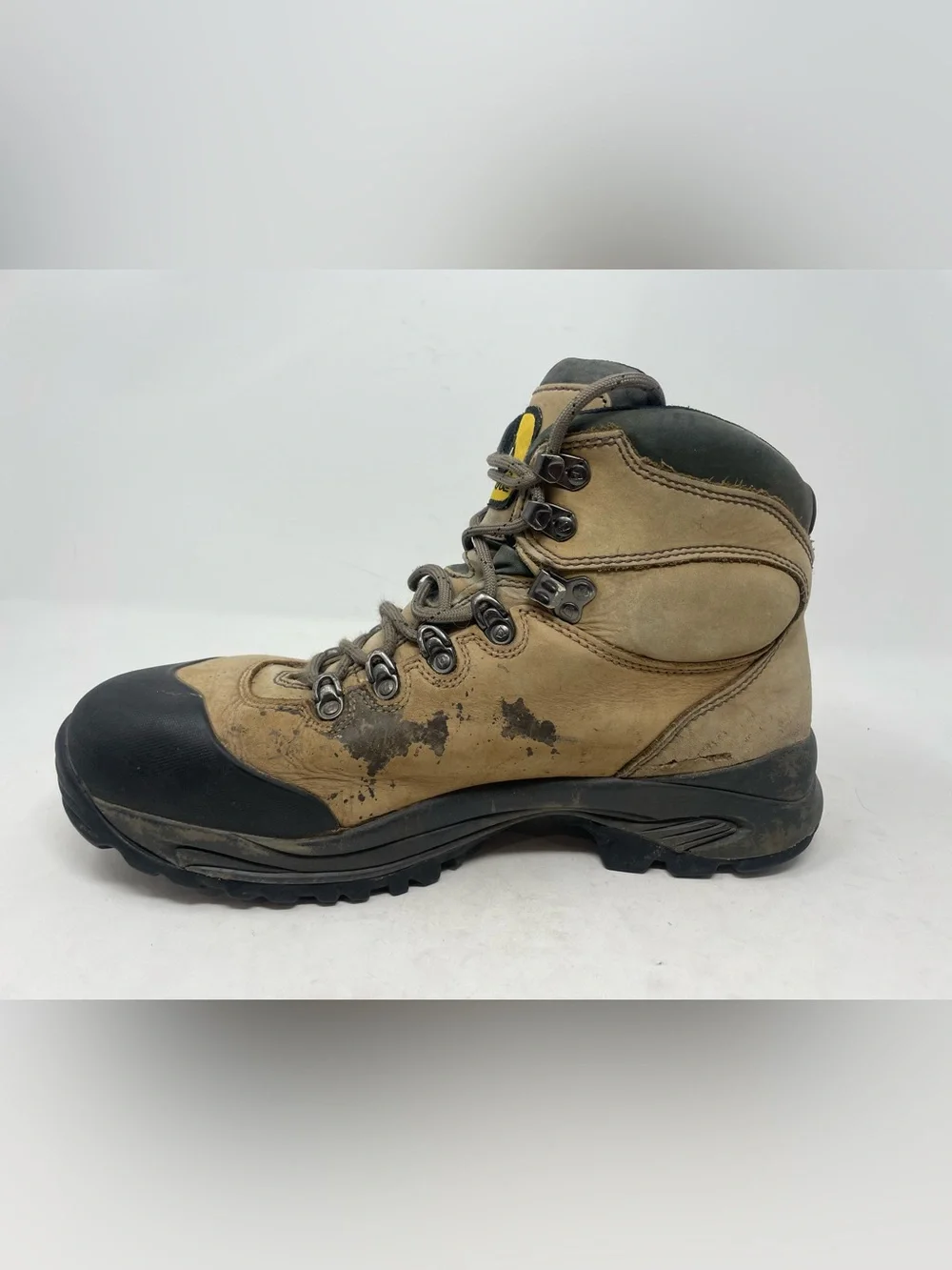 Vasque wasatch 7177 Gor Tex men’s boots size 11.5 w wide